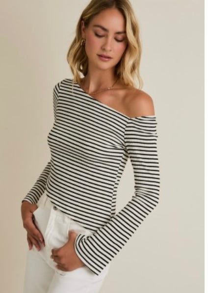 B/W Asymmetrical Long Sleeve Top
