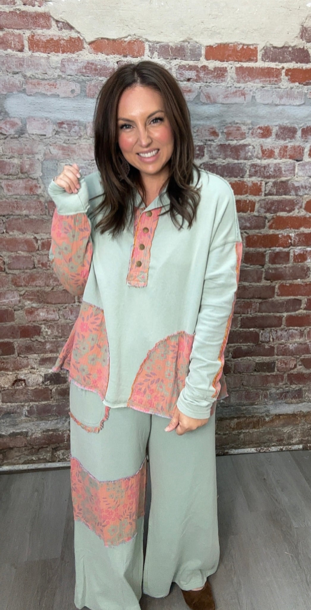 Easel Sage/Peach Set