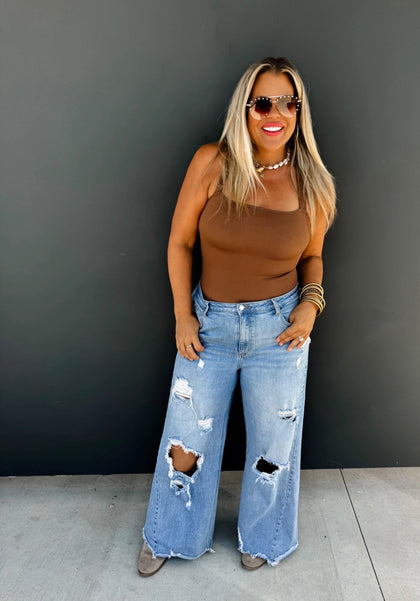 Blakely Distressed Jeans