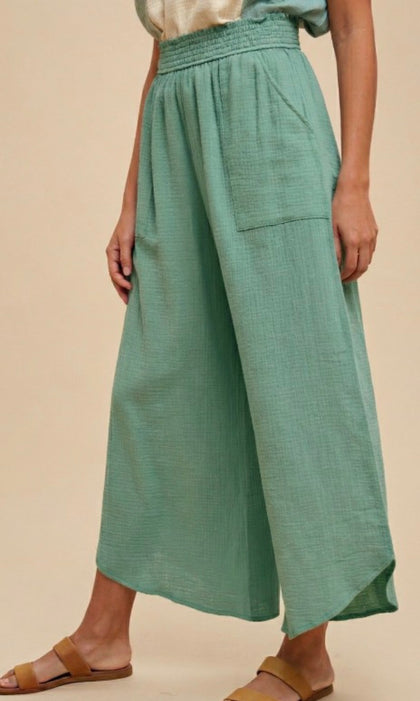 Gauze Solid Cropped Pant (2 colors)